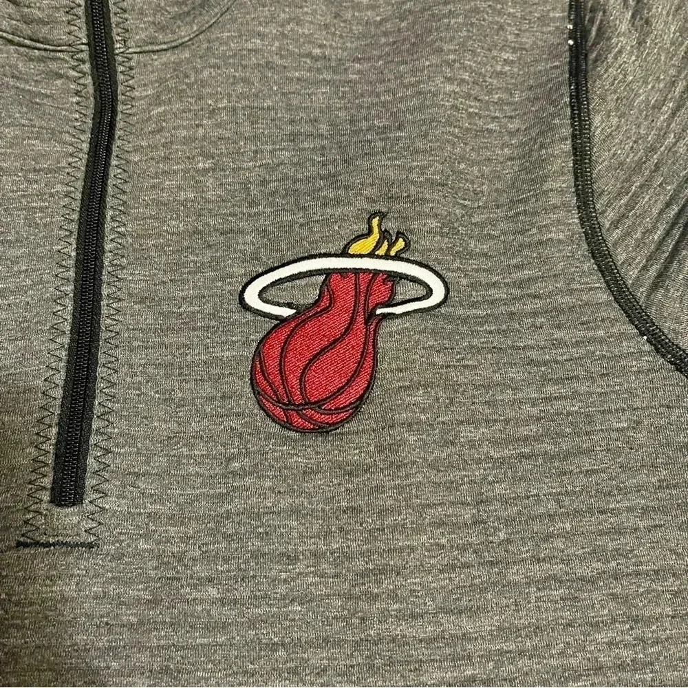 WOMENS ADIDAS NBA MIAMI HEAT 1/2 ZIP PULLOVER CLIMALITE GRAY/BLACK